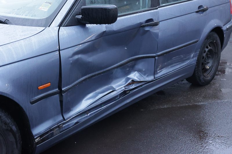 BMW Seitenschaden - Unfallgutachten